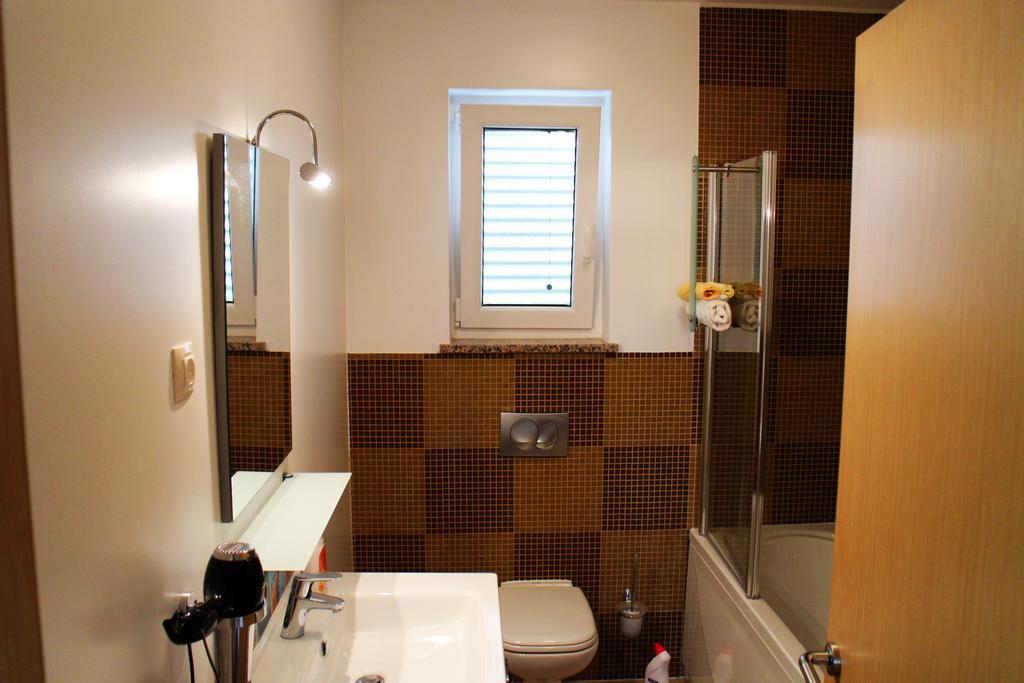 Apartment Soni A4 Крк Екстер'єр фото