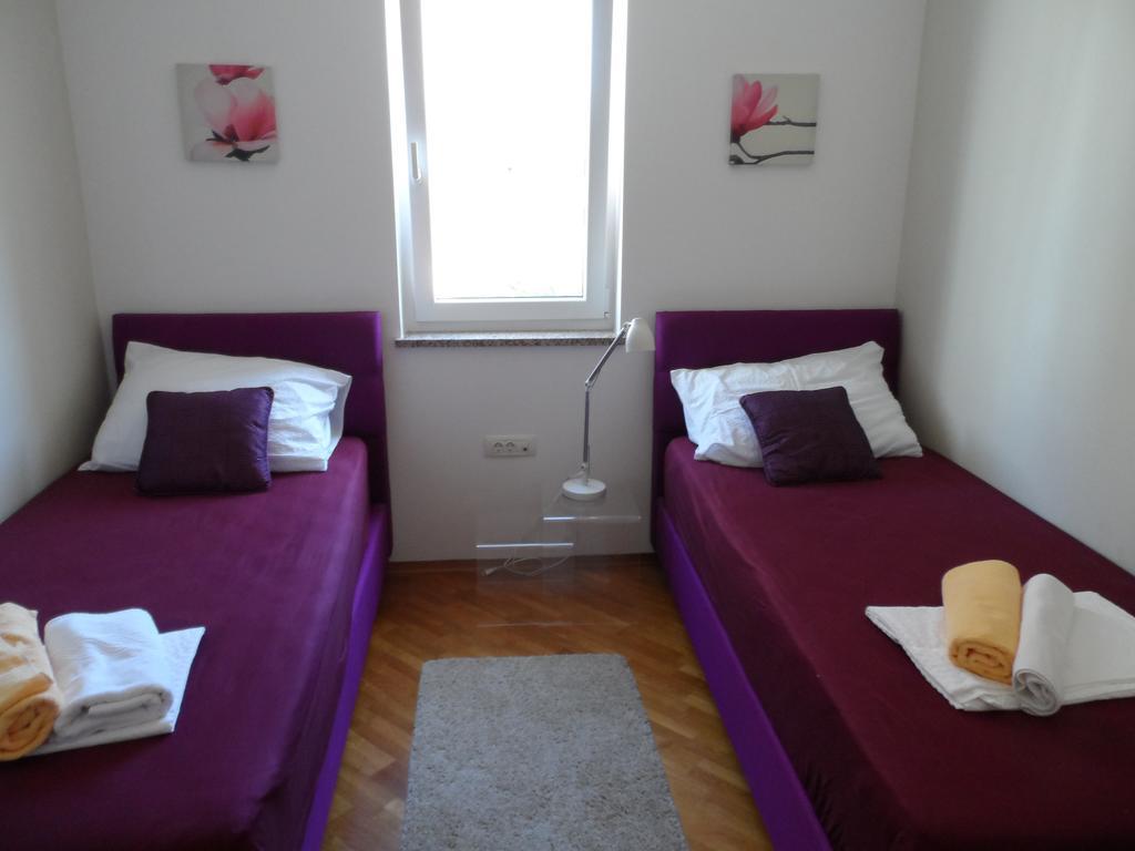 Apartment Soni A4 Крк Екстер'єр фото