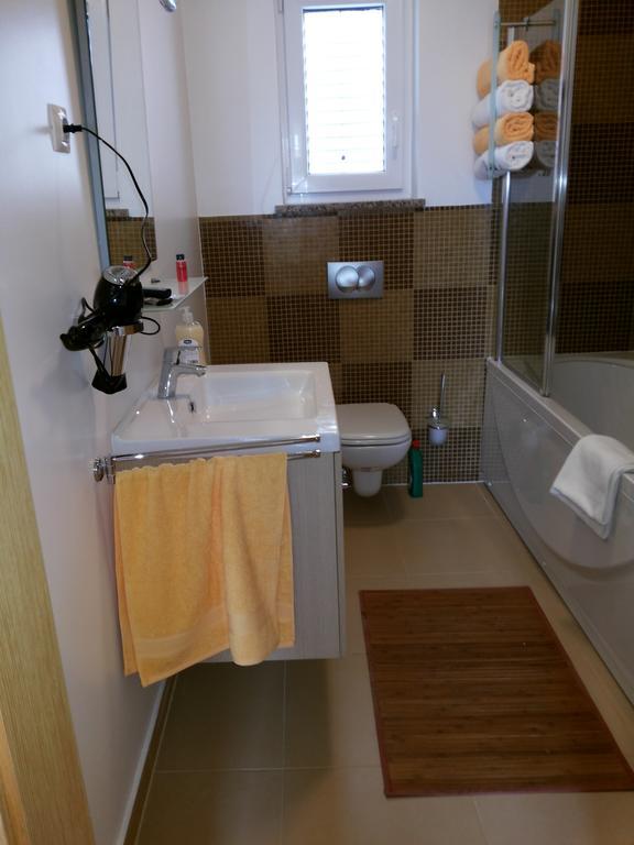 Apartment Soni A4 Крк Екстер'єр фото