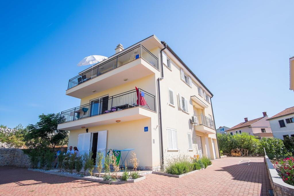 Apartment Soni A4 Крк Екстер'єр фото